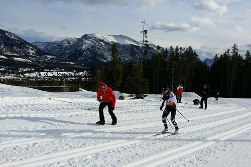 Depois de um ano longe das competições, a esquiadora brilhou em suas primeiras provas de Cross Country / Foto: Divulgação / CBDN